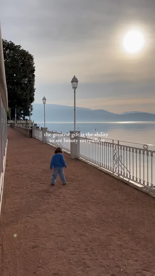 Lake Como, Slowly